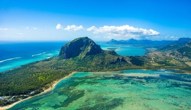 Kiedyś mało kto chciał tam spędzać wakacje. Teraz seniorzy i turyści uwielbiają tę wyspę