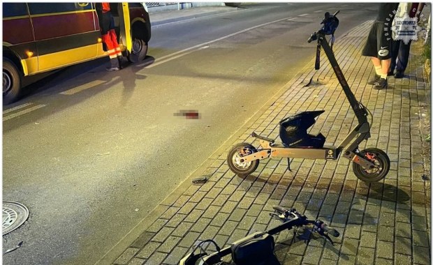 Kiepski finał nocnego rajdu na hulajnodze