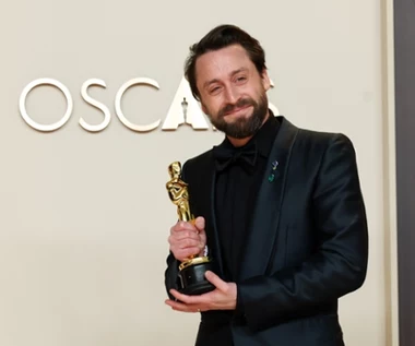 Kieran Culkin tuż po otrzymaniu Oscara. Wychwala scenariusz Jesse'ego Eisenberga