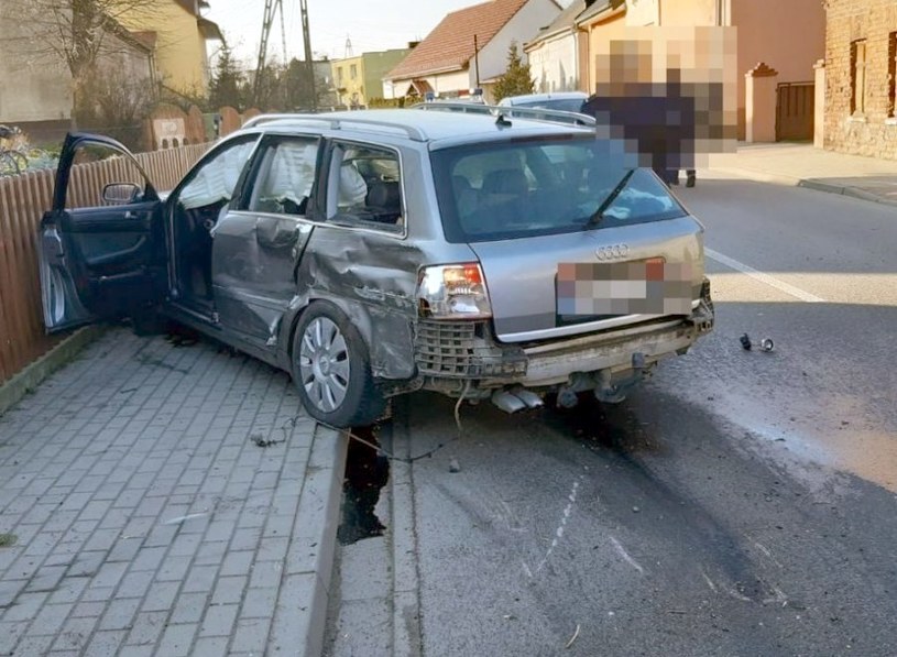 Kierowca audi naraził się na spore kłopoty i koszty /Policja