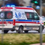 Kierowca audi potrącił na pasach matkę z dzieckiem i uciekł