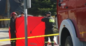 Kierowca Audi uciekł, 21-latka nie żyje. Tragedia w Pruszkowie