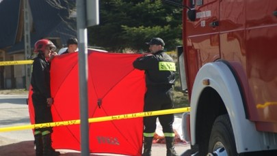 Kierowca Audi uciekł, 21-latka nie żyje. Tragedia w Pruszkowie