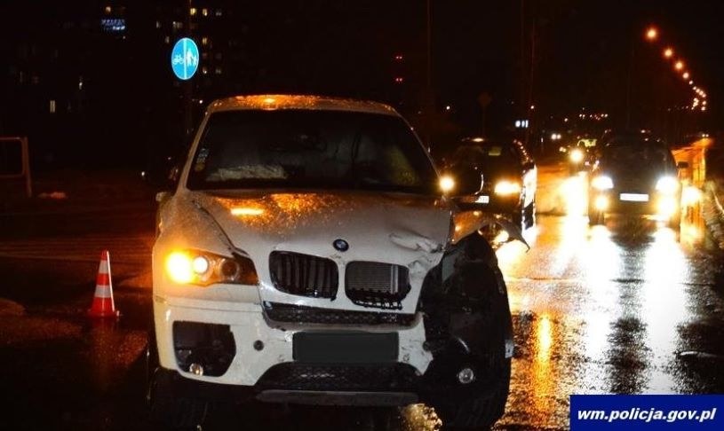 Kierowca BMW posiadał zakaz prowadzenia pojazdów. /Policja