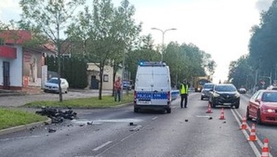 Kierowca bmw wyprzedzał. Uderzył w motocykl 