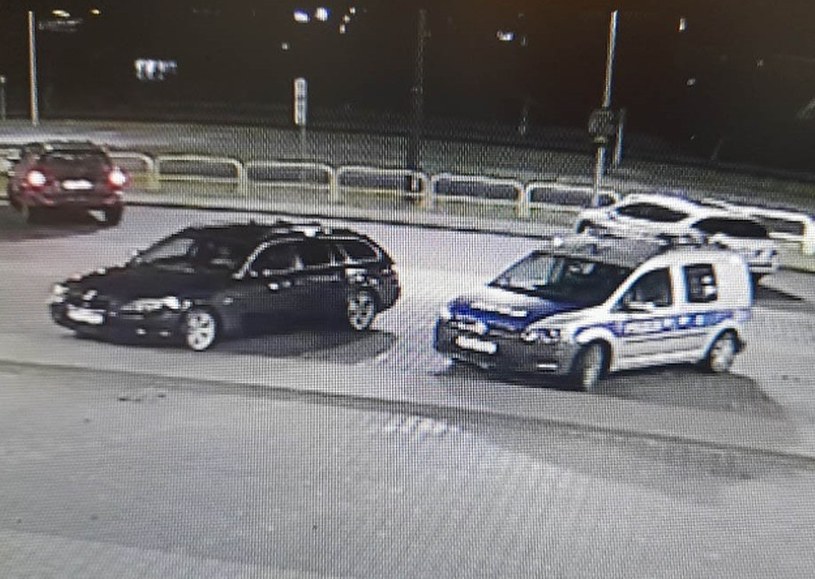 Kierowca BMW został zatrzymany przez policję /Policja