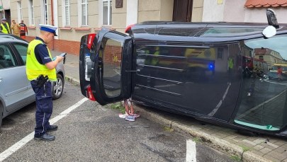 Kierowca celowo potrącił 5 osób. Policja apeluje o pomoc