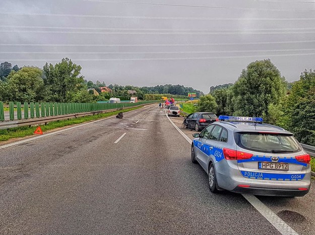 Kierowca golfa trafił na obserwację psychiatryczną /Policja