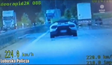 Kierowca lamborghini ukarany mandatem i 15 punktami karnymi. Jechał ponad 220 km/h