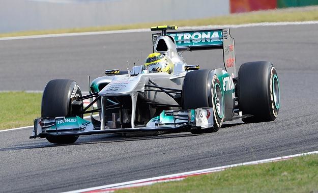 Kierowca Mercedes GP Nico Rosberg na torze Suzuka /AFP