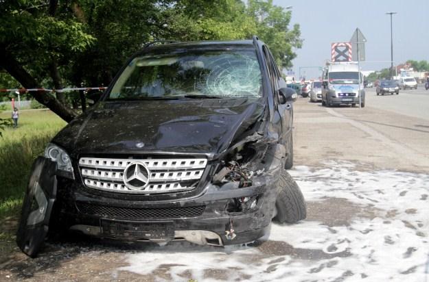 Kierowca mercedesa uciekł, ale zgłosił się na policję /PAP