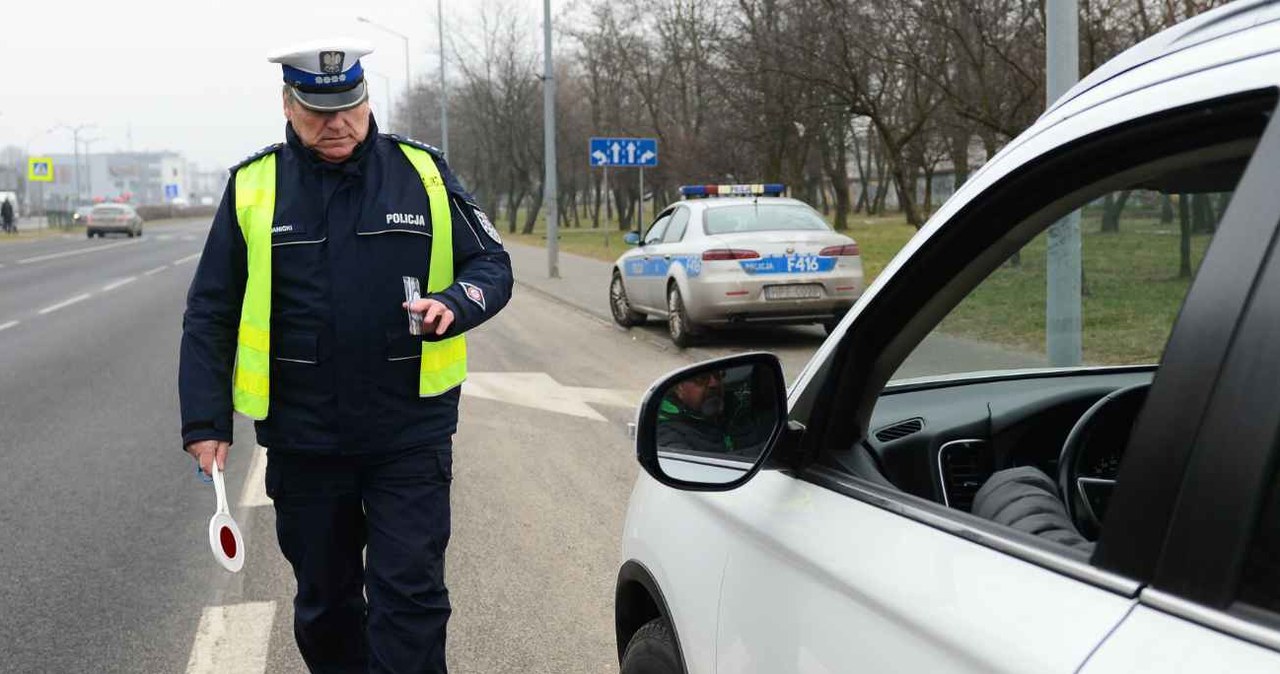 Kierowca musi wiedzieć nie tylko co, ale i gdzie wozi /Adam STASKIEWICZ/East News /East News