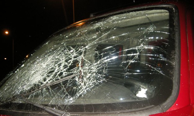 Kierowca pługopiaskarki uszkodził 17 samochodów /Buczek Marcin /RMF FM