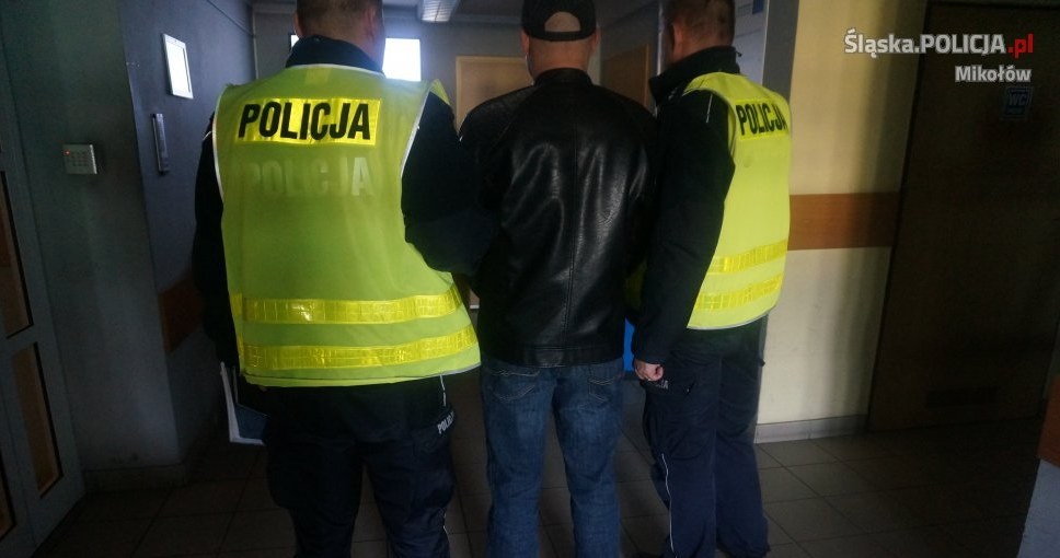 Kierowca samochody wydał się policjantom znajomy. Nos ich nie mylił /Policja