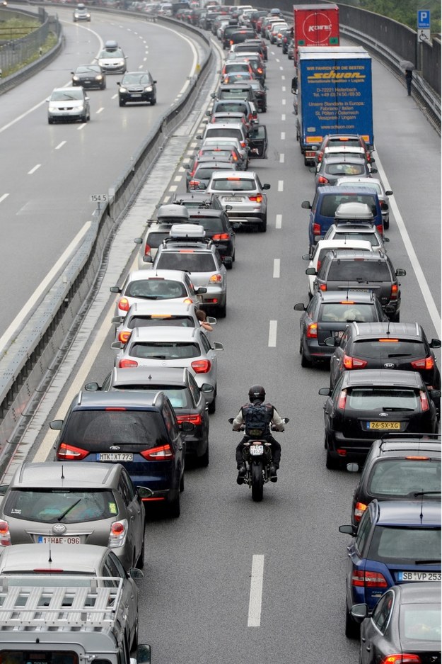 Kierowca siał postrach na niemieckich autostradach przez 5 lat /URS FLUEELER /PAP/EPA
