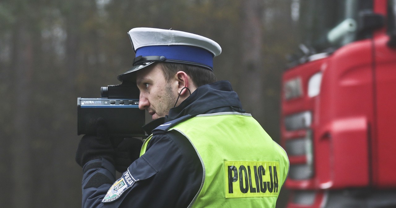 Kierowca stracił prawo jazdy na 3 miesiące /Piotr Jędzura /Reporter