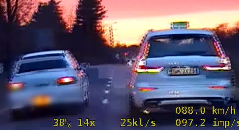 Kierowca Subaru spieszył się do domu /Policja