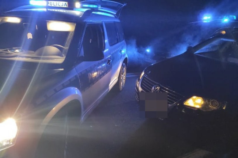 Kierowca Volkswagena był uprzednio poszukiwany. "Wpadł" podczas kontroli. /Policja