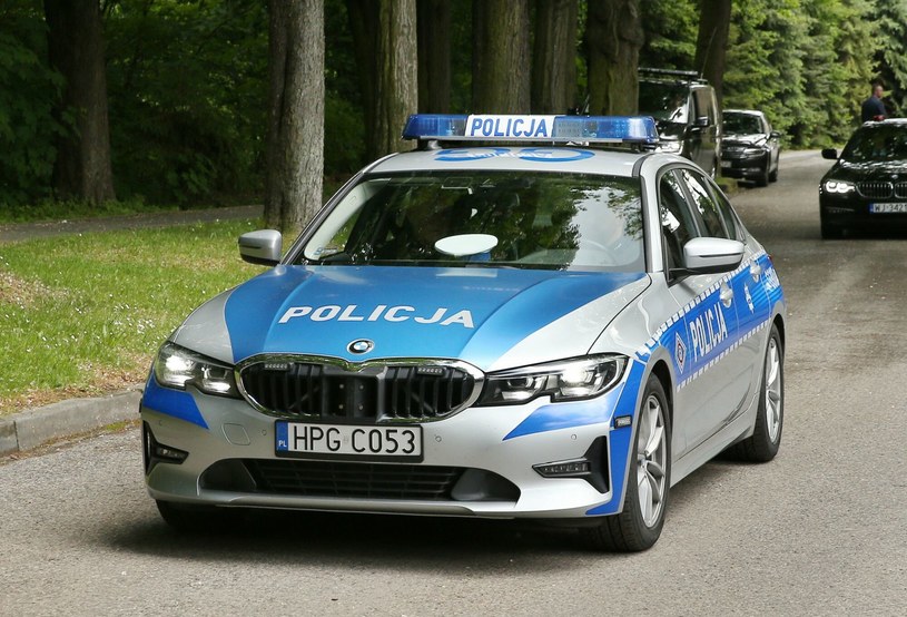 Kierowcę BMW zatrzymali członkowie policyjnej grupy SPEED /Damian Klamka/East News /Agencja SE/East News