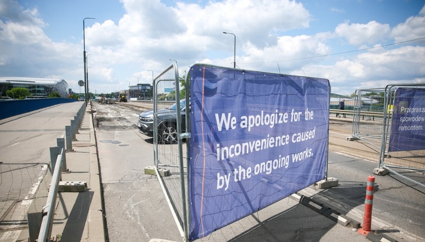 Kierowcy odetchną z ulgą. Samochody wracają na most Grunwaldzki w Krakowie