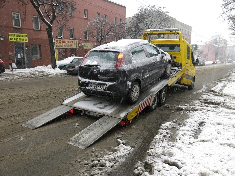 Kierowcy przekonali się do usług assistance /Adrian Ślazok /Reporter