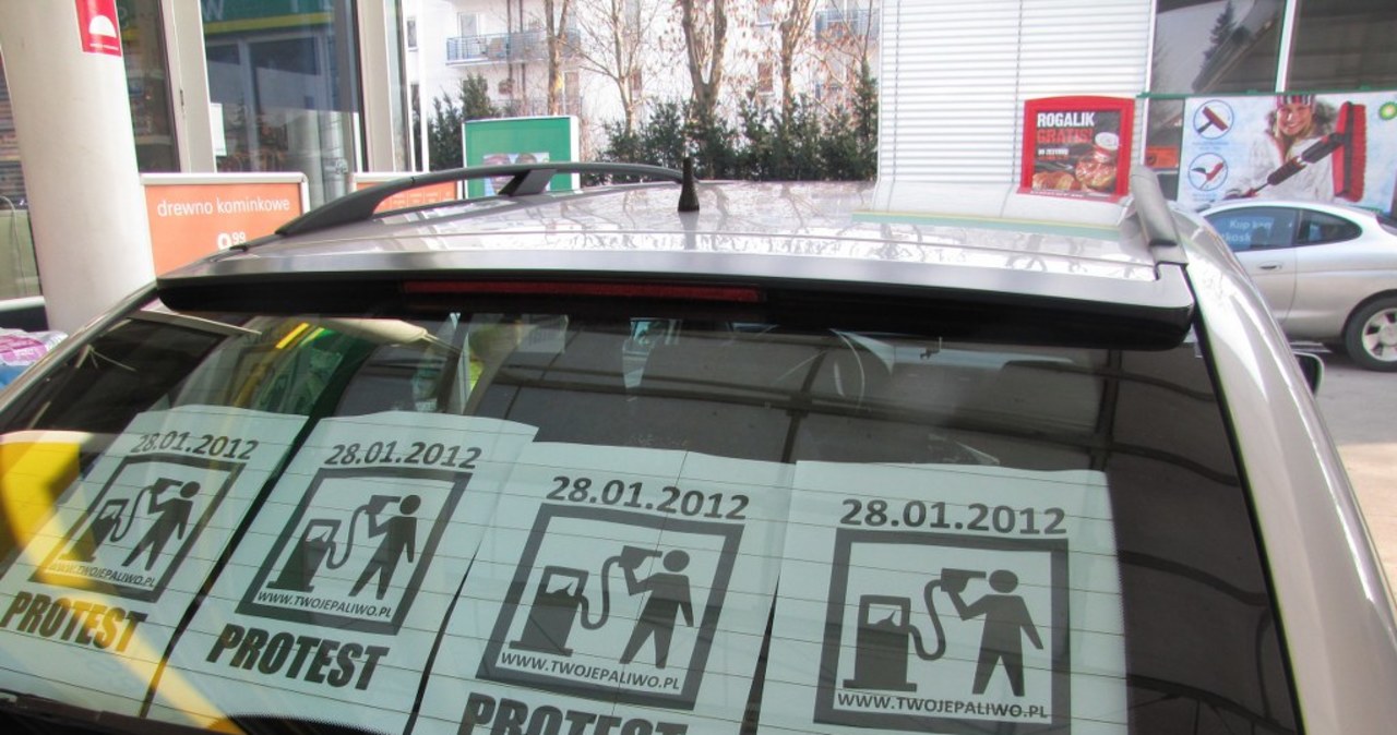 Kierowcy w całej Polsce blokują drogi w proteście