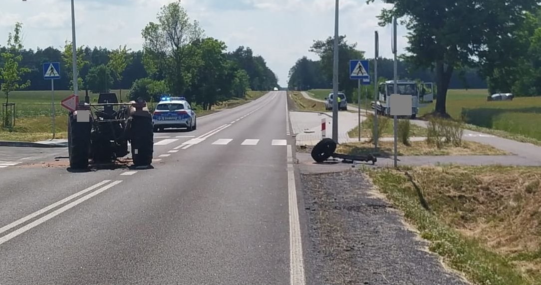 Kierująca BMW wyprzedzała na przejściu i skrzyżowaniu /Policja