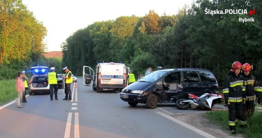 Kierujące VW wyjeżdżała z posesji na prostą drogę /Informacja prasowa