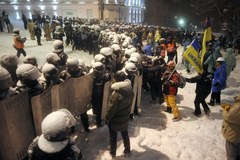 Kijów: Milicja zlikwidowała barykady opozycji