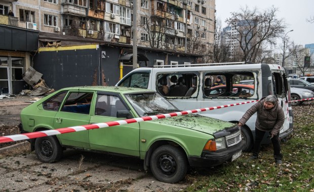 Kijów pod ostrzałem! Zełenski ujawnia tragiczne skutki ataku