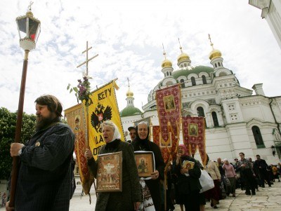 Kijowska demonstracja przeciw "Kodowi Da Vinci" /AFP