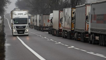 Kilka dni postoju do odprawy przez przejście w Dorohusku