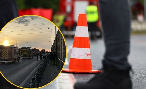 Kilka samochodów zderzyło się koło Łomianek. Są ofiary śmiertelne