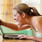 Kilka sekund wystarczy, by sparaliżowali Twoją firmę. Ekspert zdradza najprostsze metody na cyberprzestępców 