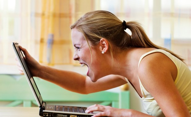 Kilka sekund wystarczy, by sparaliżowali Twoją firmę. Ekspert zdradza najprostsze metody na cyberprzestępców 