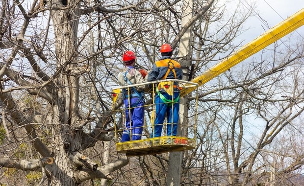 Kilka tysięcy odbiorców bez prądu na północy Polski