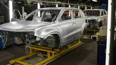 Kilka tysięcy osób straci pracę po zmianach w fabryce aut? Związkowcy biją na alarm