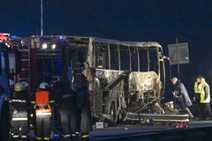 Kilkadziesiąt ofiar pożaru autobusu w Bułgarii