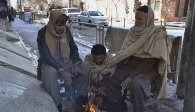 Kilkadziesiąt ofiar śmiertelnych po ataku zimy w Afganistanie i Pakistanie