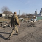 Kilkanaście ciał leży na drodze do Kijowa. BBC zbiera dowody wskazujące na zbrodnie wojenne