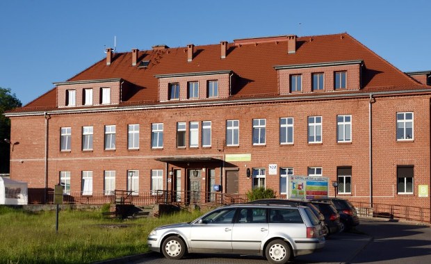 Kilkanaście porodów miesięcznie. Szpital w Miastku zamyka położnictwo