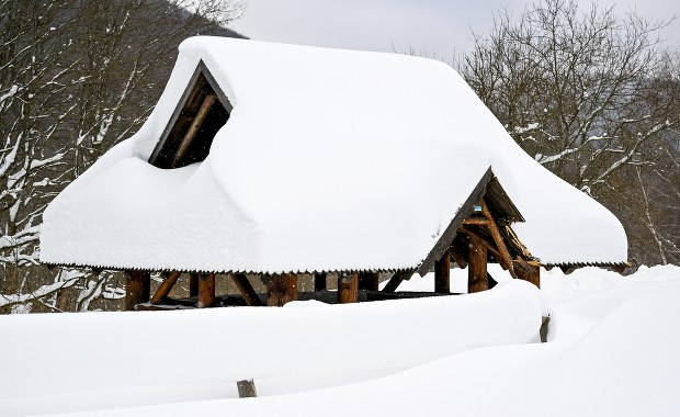 Kilkanaście stopni mrozu i nawet trzy metry śniegu w Bieszczadach