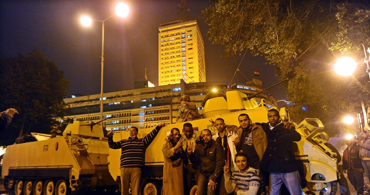 Kilkaset osób rannych w starciach w Kairze