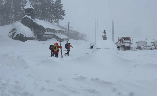 Kilkunastu narciarzy pod lawiną. Z większością nie ma kontaktu