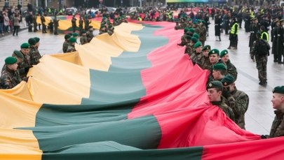 Kilkutysięczny marsz antynacjonalistyczny w Wilnie