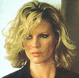 Kim Basinger /