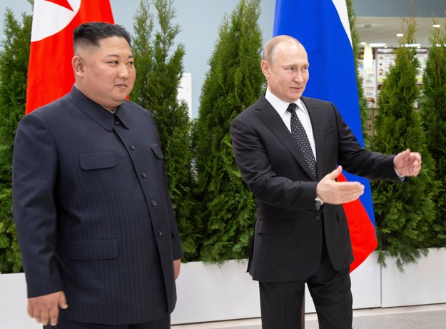 Kim Dzong Un i Władimir Putin /ALEXANDER ZEMLIANICHENKO /POOL /PAP/EPA