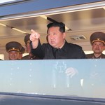 Kim Dzong Un nakazał wzmocnienie zdolności obronnych kraju