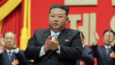 Kim Dzong Un triumfuje. Chiny spieszą z gratulacjami