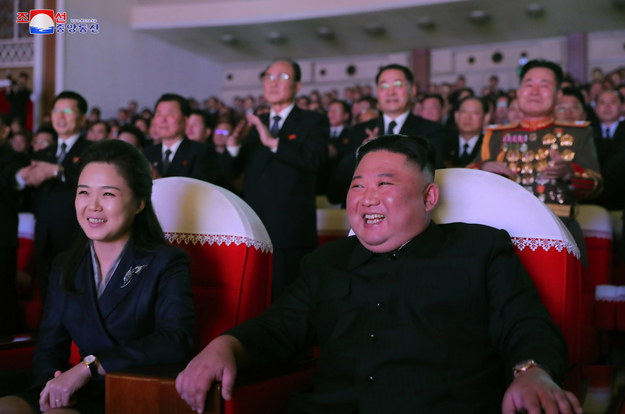 Kim Dzong Una i Ri Sol Dzu na zdjęciu archiwalnym /KCNA /PAP/EPA